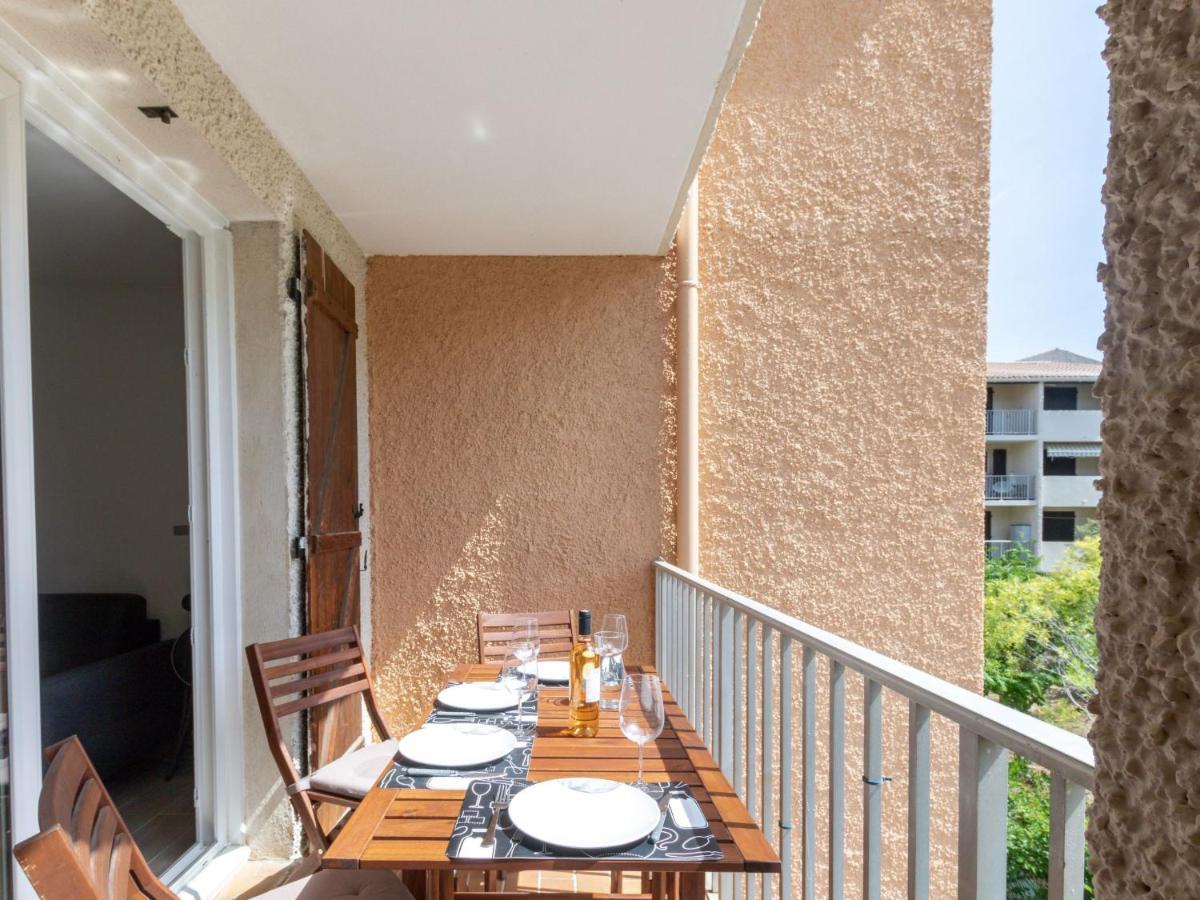 Studio Les Aigues Marines-63 By Interhome Сен-Сір-сюр-Мер Екстер'єр фото