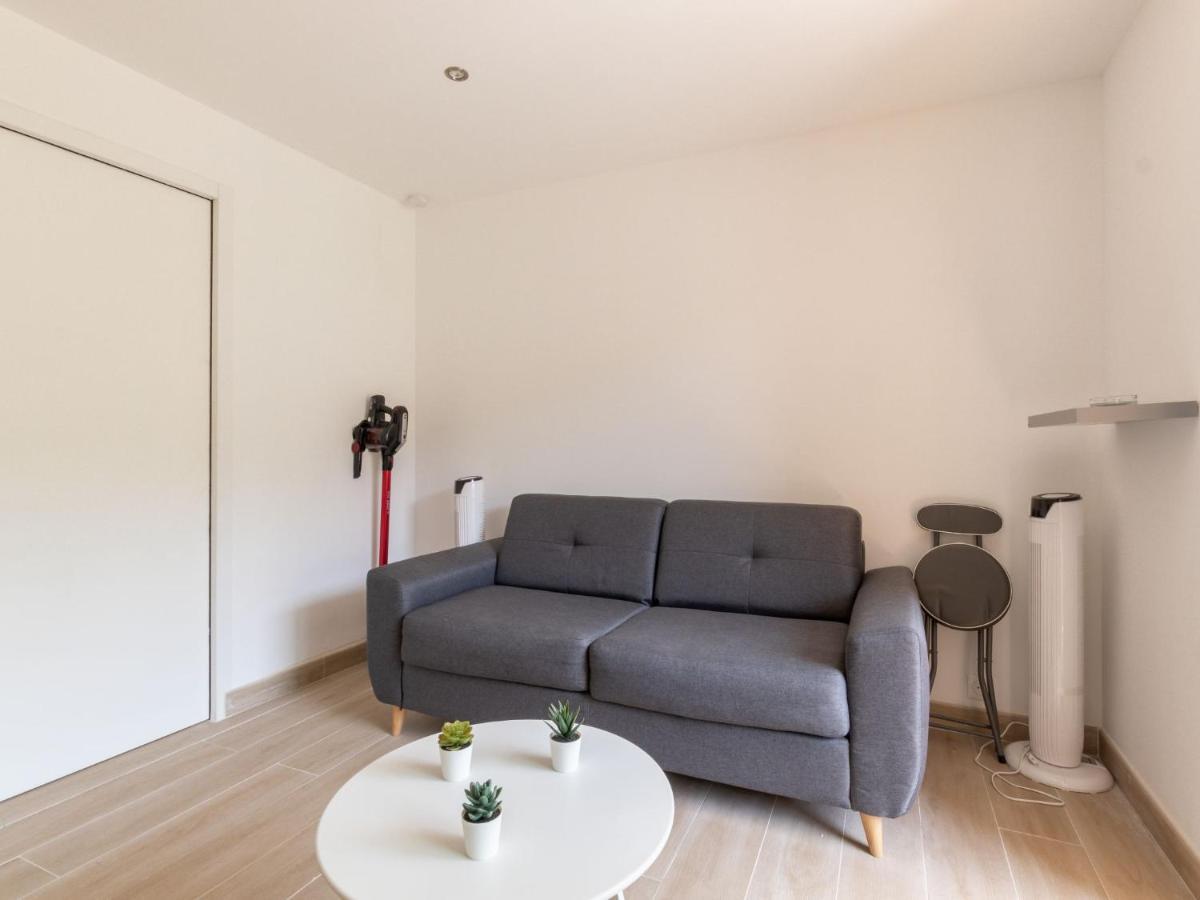 Studio Les Aigues Marines-63 By Interhome Сен-Сір-сюр-Мер Екстер'єр фото