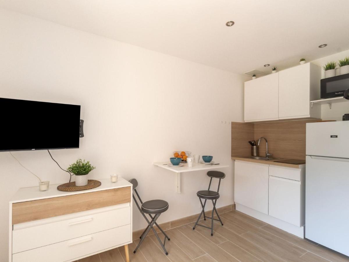 Studio Les Aigues Marines-63 By Interhome Сен-Сір-сюр-Мер Екстер'єр фото